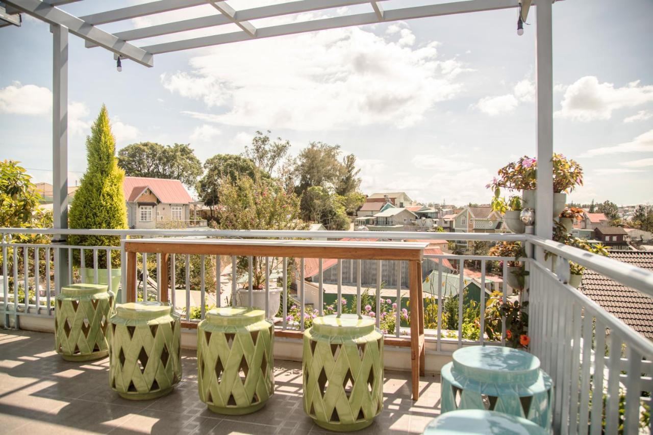 Appartement Nhà của Người và Ta à Đà Lạt Extérieur photo