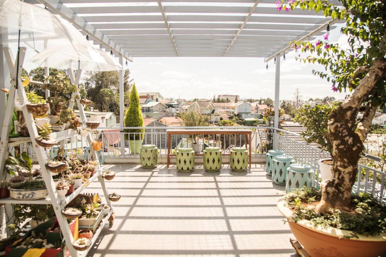 Appartement Nhà của Người và Ta à Đà Lạt Extérieur photo