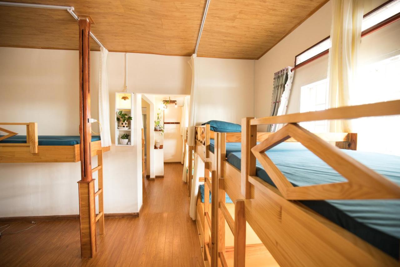 Appartement Nhà của Người và Ta à Đà Lạt Extérieur photo